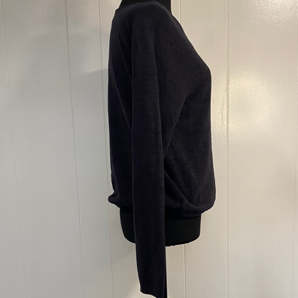 Barefoot Dreams CozyChic Ultra Lite Crewneck Black Sweater Size Small - Picture 3 of 12